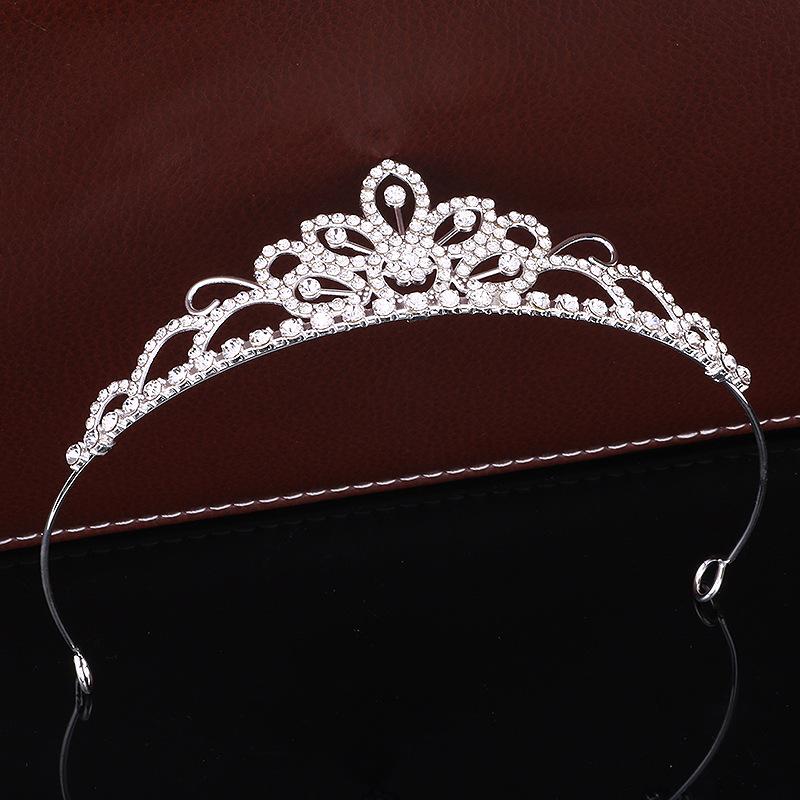 Новая детская корона, аксессуары для волос, повязка на голову для девочек для выступлений, для подиума, корона-тиара для вечеринки по случаю дня рождения, аксессуары для платья
Новая детская корона, аксессуары для волос, повязка на голову для девочек для выступлений, для подиума, корона-тиара для вечеринки по случаю дня рождения, аксессуары для платья