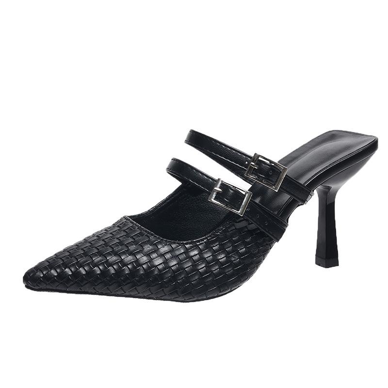 Тапочки Baotou на шпильке, французские ретро-полушапки, новые летние тапочки 2025 года, ленивые, одна педаль, классные тапочки Baotou для женщин 35 чёрный
Тапочки Baotou на шпильке, французские ретро-полушапки, новые летние тапочки 2025 года, ленивые, одна педаль, классные тапочки Baotou для женщин 35 чёрный