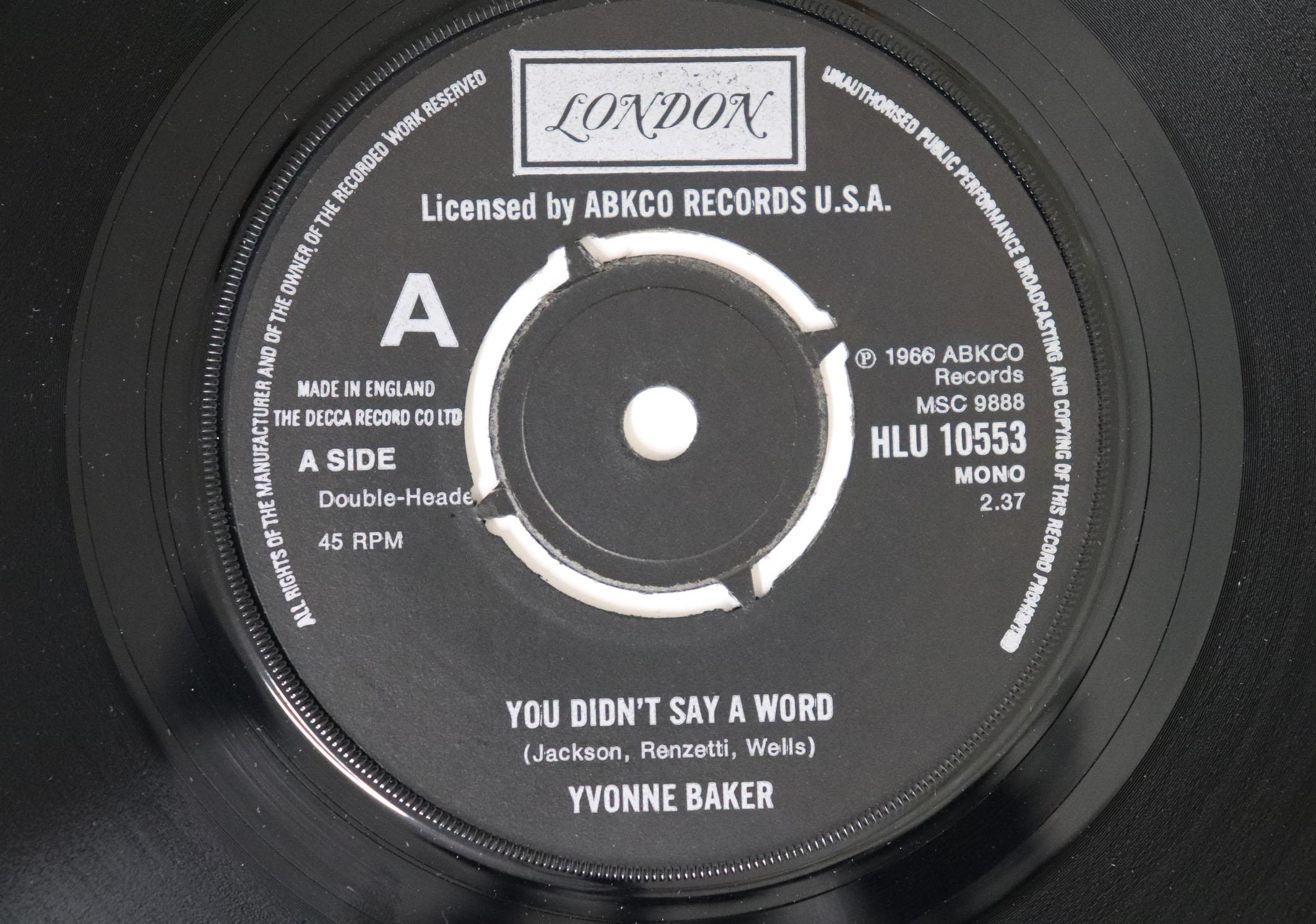 7inch Record YVONNE BAKER BOBBY PARIS You Didnt Say A Word Night Owl HLU10553 LONDON 1977 UK SoulFunk Used
7inch Record YVONNE BAKER BOBBY PARIS You Didnt Say A Word Night Owl HLU10553 LONDON 1977 UK SoulFunk Used