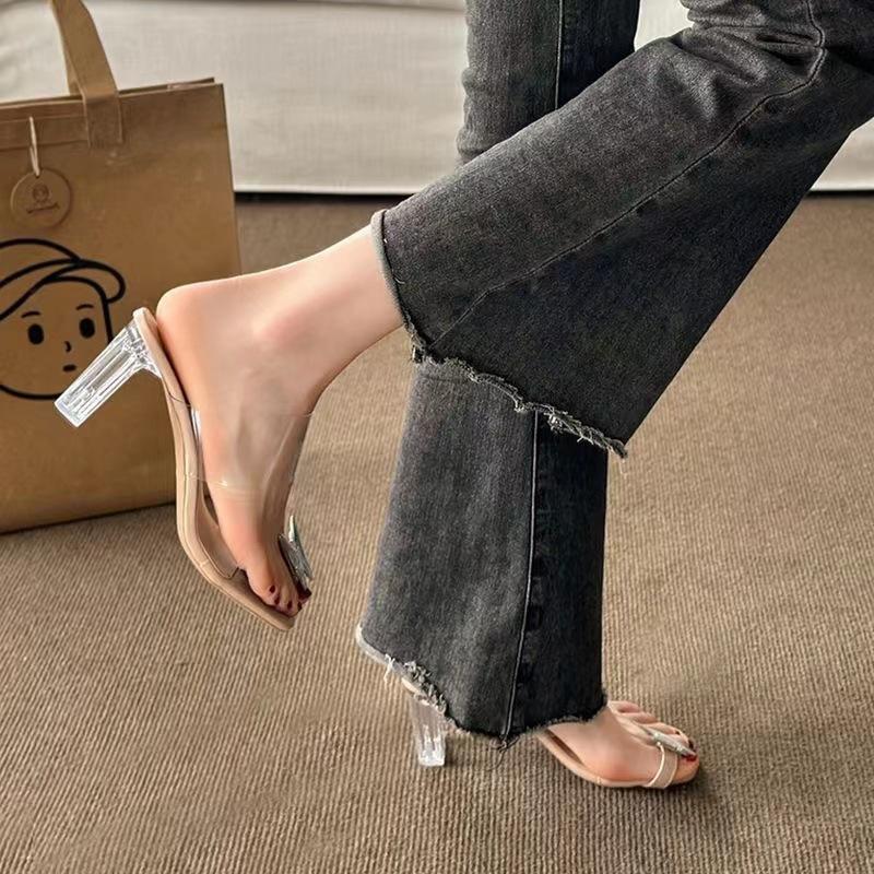 Thick heel transparent fairy wind crystal shoes new female Internet celebrity rhinestone bow high heel word drag female toe sandals 35
Thick heel transparent fairy wind crystal shoes new female Internet celebrity rhinestone bow high heel word drag female toe sandals 35