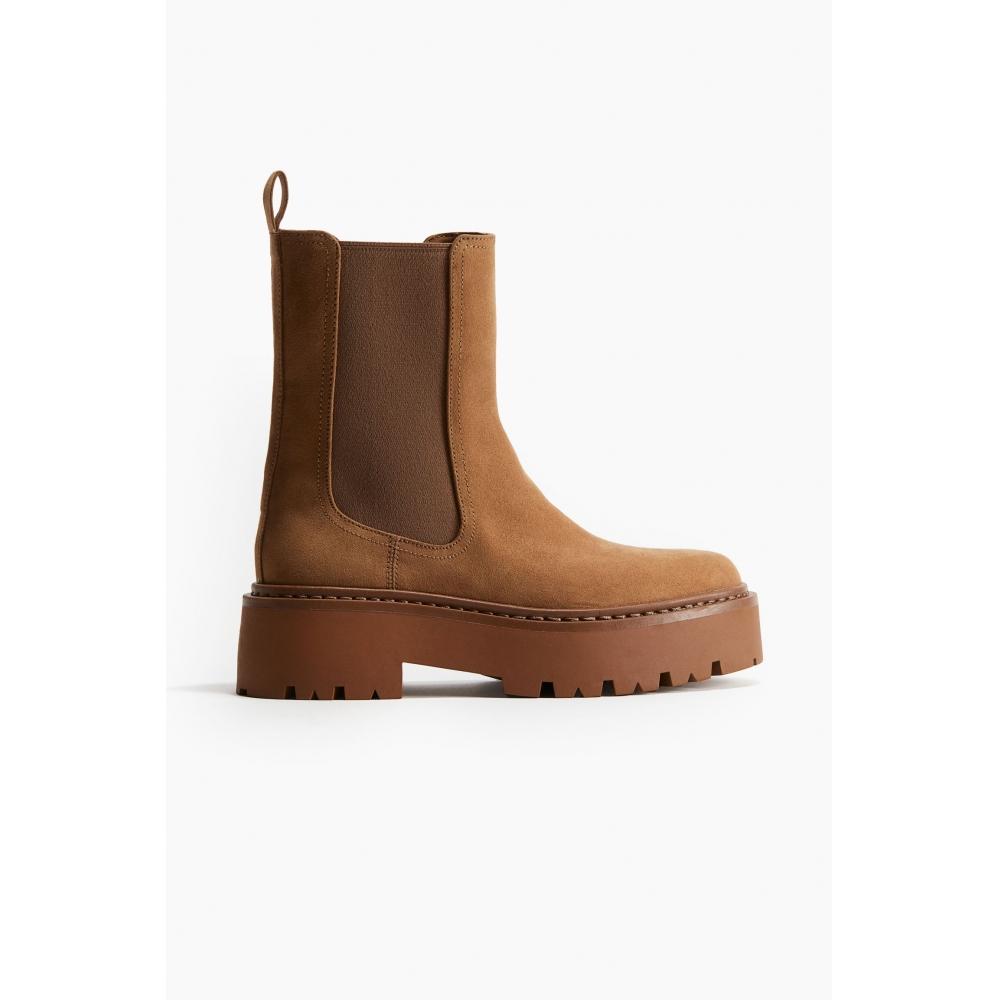 Ботинки Chelsea HM Chunky бежевые
Ботинки Chelsea HM Chunky бежевые