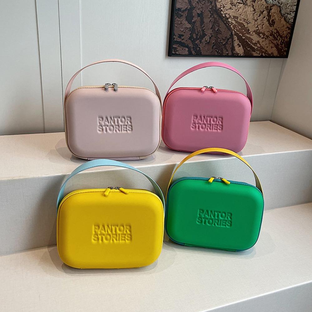 Storage Travel Cosmetic Container Handle Wash Pouch Cute Silicone Makeup Bag Data Cable Storage жовтий
Storage Travel Cosmetic Container Handle Wash Pouch Cute Silicone Makeup Bag Data Cable Storage жовтий