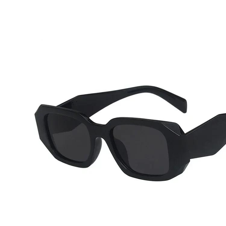 New Sun Glasses for Men Women Trendy Sun Glasses Goggle Man Designer Square Glasses Shades Female Eyewear Oculos
New Sun Glasses for Men Women Trendy Sun Glasses Goggle Man Designer Square Glasses Shades Female Eyewear Oculos