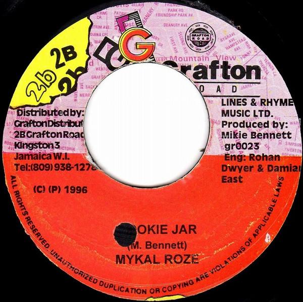 7inch Record MICHAEL ROSE / GRAFTON CREW - Cookie Jar / Lost Cookies GR0023 2B Grafton Road 1996 Jamaica Reggae, Ska & Dub Used
7inch Record MICHAEL ROSE / GRAFTON CREW - Cookie Jar / Lost Cookies GR0023 2B Grafton Road 1996 Jamaica Reggae, Ska & Dub Used