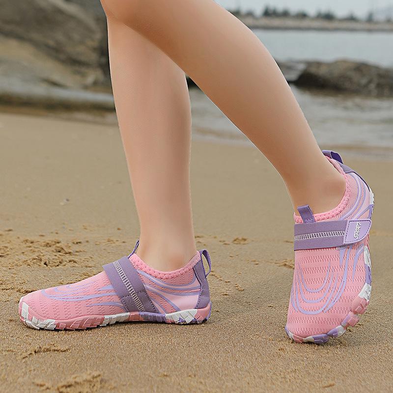 Children s sports creek shoes outdoor climbing shoes breathable wading beach shoes light diving swimming shoes 25
Children s sports creek shoes outdoor climbing shoes breathable wading beach shoes light diving swimming shoes 25