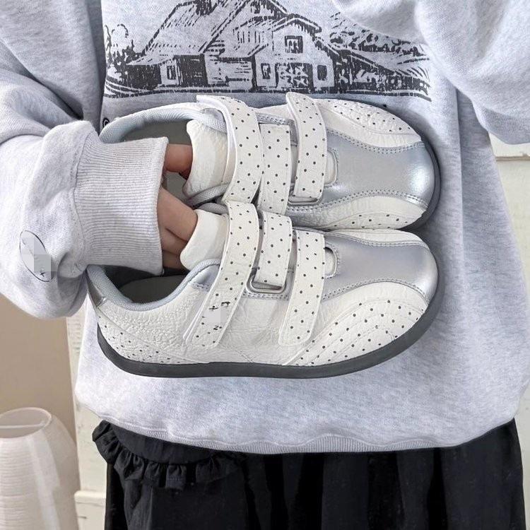 Breathable Women s Shoes, Thick-soled Shoes, Casual Shoes 40 срібний/білий
Breathable Women s Shoes, Thick-soled Shoes, Casual Shoes 40 срібний/білий