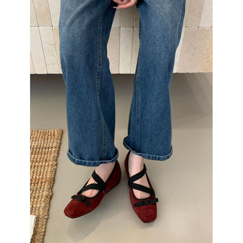 Square head cross strap French Mary Jane women s shoes 2025 ballet shoes bow platform shallow mouth single shoes 39 красный
Square head cross strap French Mary Jane women s shoes 2025 ballet shoes bow platform shallow mouth single shoes 39 красный