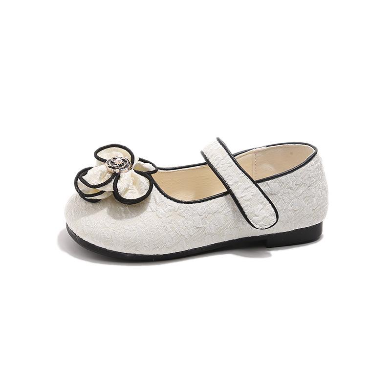 Xiaoxiangfeng fabric art flower baby girl princess shoes popular in spring and autumn 2025 soft-soled non-slip girls casual shoes 26-30 yards, 5 pairs in one hand
Xiaoxiangfeng fabric art flower baby girl princess shoes popular in spring and autumn 2025 soft-soled non-slip girls casual shoes 26-30 yards, 5 pairs in one hand