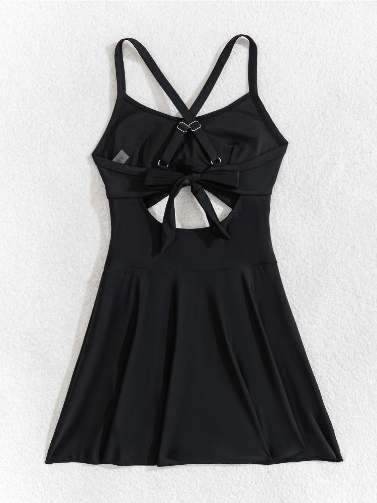 Solid Color Tie Hollow Out Skirt Style Sexy One Piece Bikini Swimsuit Women Fashion Beach Vacation Elegant Outfit S
Solid Color Tie Hollow Out Skirt Style Sexy One Piece Bikini Swimsuit Women Fashion Beach Vacation Elegant Outfit S