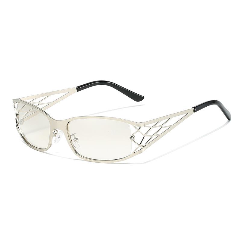 2026 New Y2K Sunglasses Women Men Retro Hollow Square Frame Glasses Gradient Color Goggles Outdoor Driving Punk Sunglasses UV400
2026 New Y2K Sunglasses Women Men Retro Hollow Square Frame Glasses Gradient Color Goggles Outdoor Driving Punk Sunglasses UV400