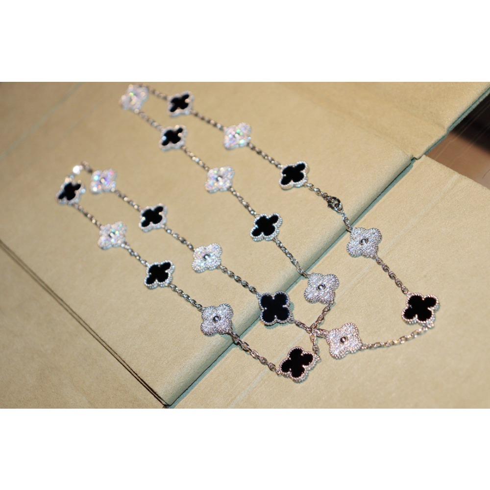 20 Flower Four-leaf Clover Necklace Black Onyx Long Necklace Fashion Women s Sweater Chain v gold
20 Flower Four-leaf Clover Necklace Black Onyx Long Necklace Fashion Women s Sweater Chain v gold