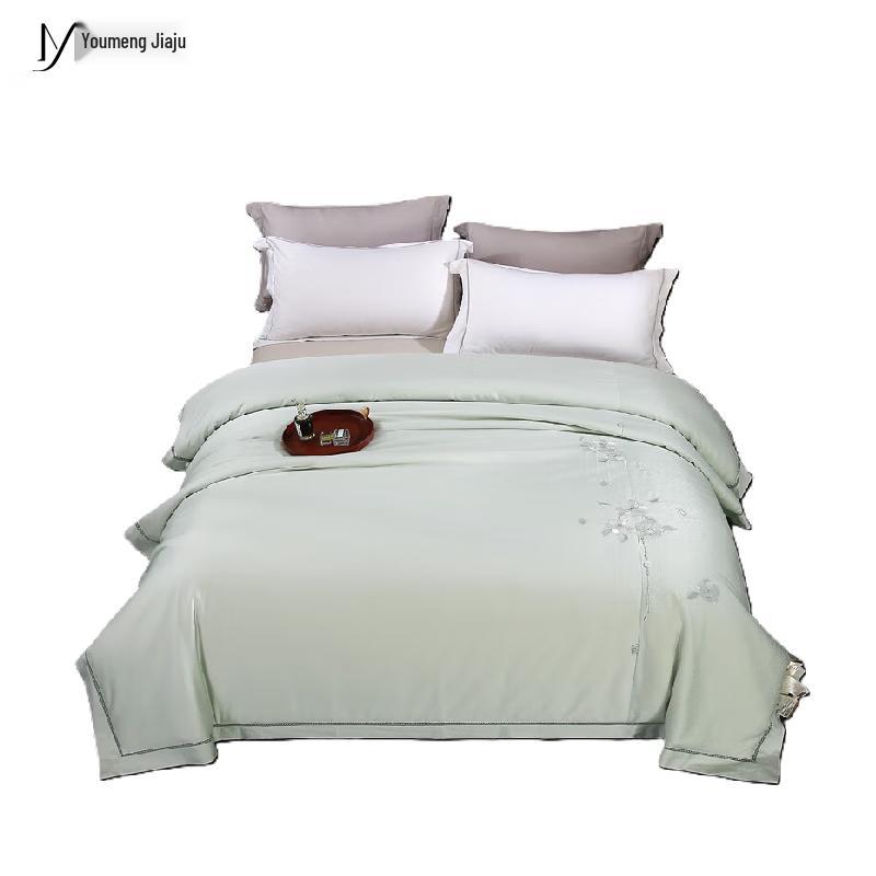 Yumengjiaju Elegant Tussah Silk Quilt
Yumengjiaju Elegant Tussah Silk Quilt