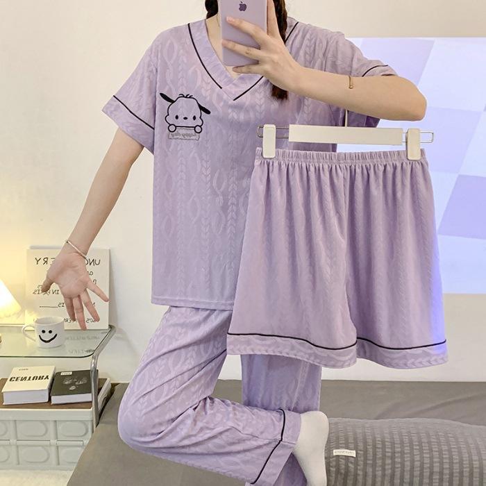 Cotton pajamas women s three-piece set, short-sleeved trousers, fattening large size catties in summer, fat mm short free shipping M
Cotton pajamas women s three-piece set, short-sleeved trousers, fattening large size catties in summer, fat mm short free shipping M
