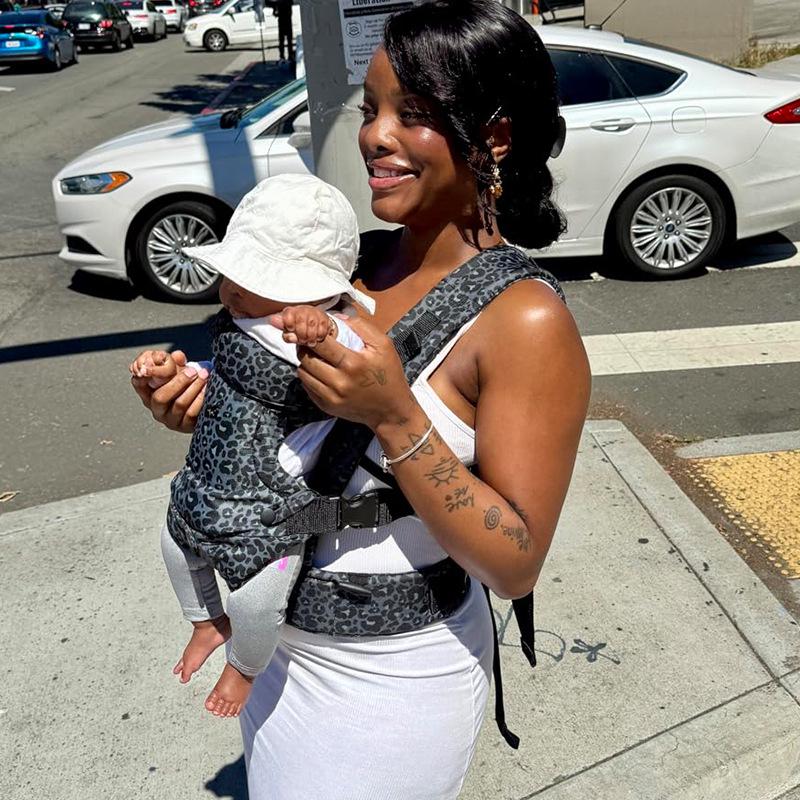 In Stock Double Shoulder Multi-Functional Baby Carrier with Waist Stool
In Stock Double Shoulder Multi-Functional Baby Carrier with Waist Stool