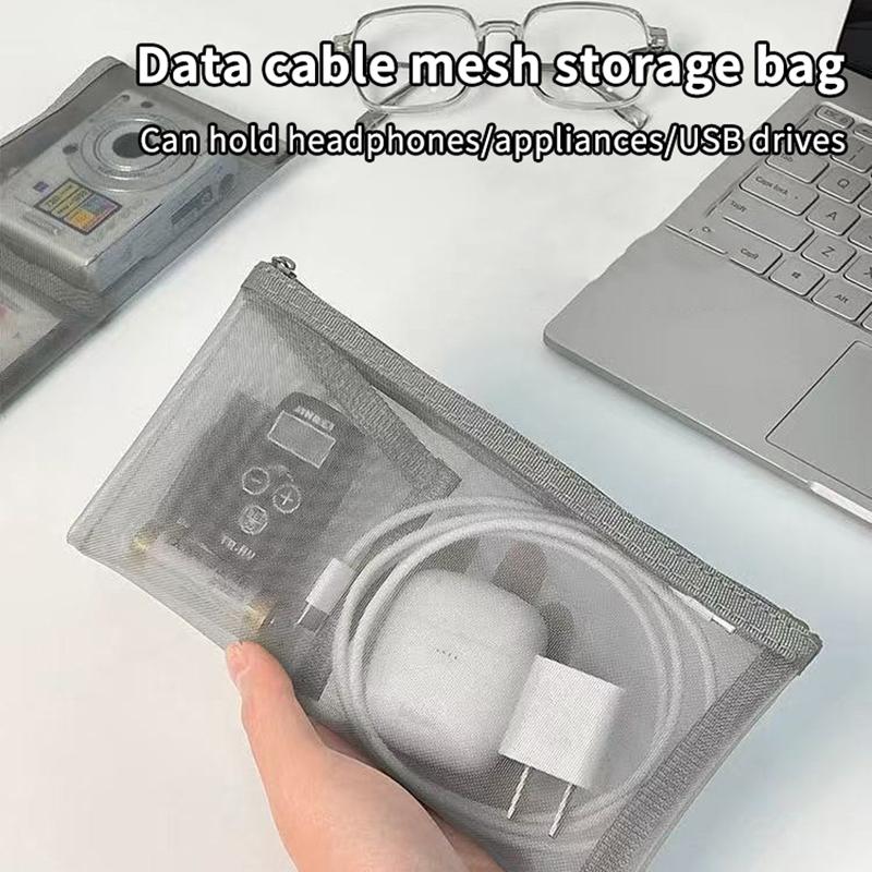 Мини-сетчатые сумки для монет Портативные наушники Кабель для передачи данных Зарядные устройства Сумка для хранения ID-карты Держатели для карт U-образного диска Сумка на молнии Дорожный органайзер
Мини-сетчатые сумки для монет Портативные наушники Кабель для передачи данных Зарядные устройства Сумка для хранения ID-карты Держатели для карт U-образного диска Сумка на молнии Дорожный органайзер