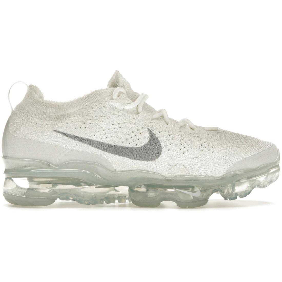 Sneaker Nike Air VaporMax 2023 Flyknit White Pure Platinum (Women s)(DV6840-100) 37.5
Sneaker Nike Air VaporMax 2023 Flyknit White Pure Platinum (Women s)(DV6840-100) 37.5