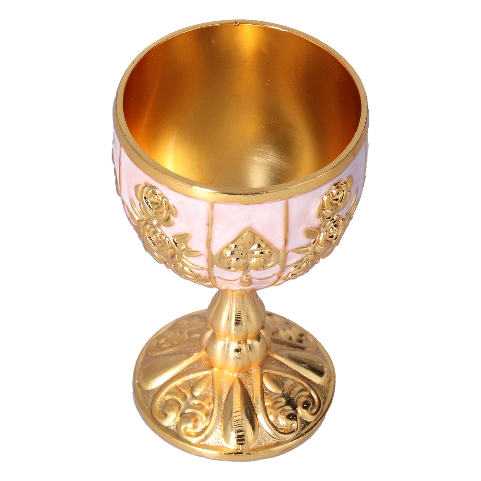 2Pcs 30ML Goblet European High Grade Golden Retro Ornaments for Traveling Decoration Home Collection
2Pcs 30ML Goblet European High Grade Golden Retro Ornaments for Traveling Decoration Home Collection
