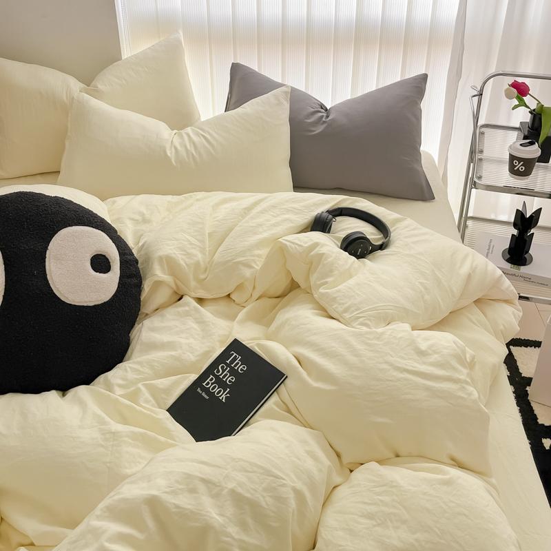 Minimalist Home Solid Color Bedding Set 3Pcs, 1 Duvet Cover, 2 Pillowcases, Super Soft Breathable, Machine Washable, Non-Fading 71x87 in(180x220cm) лимонно-жовтий колір
Minimalist Home Solid Color Bedding Set 3Pcs, 1 Duvet Cover, 2 Pillowcases, Super Soft Breathable, Machine Washable, Non-Fading 71x87 in(180x220cm) лимонно-жовтий колір