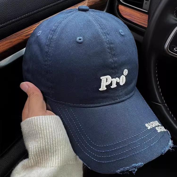 2025 new navy blue wide brim baseball cap suitable for round face big head raw autumn and winter American blue cap M(56-58cm) фіолетовий
2025 new navy blue wide brim baseball cap suitable for round face big head raw autumn and winter American blue cap M(56-58cm) фіолетовий