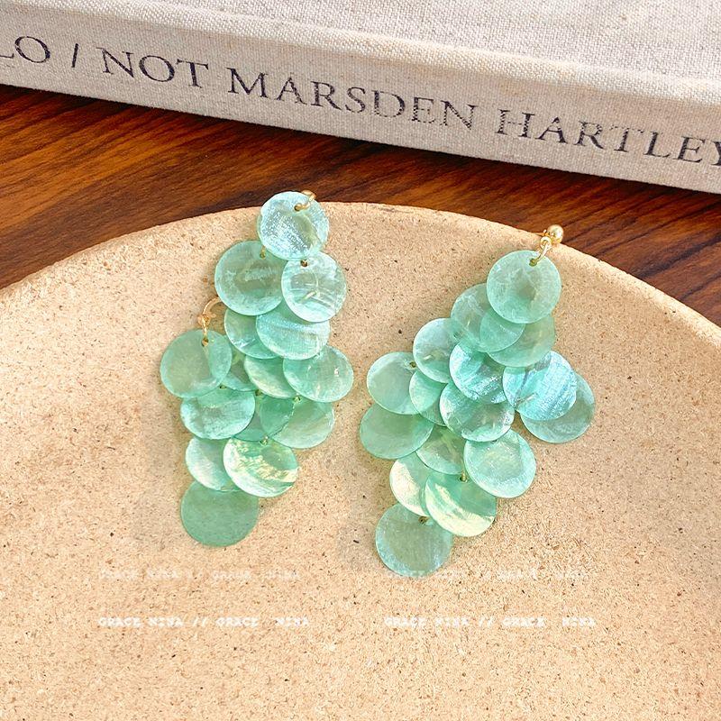 Swaying in the Wind! Seaside Vacation Style Shell Tassel Stud Earrings Niche Style Design Sense Earrings Unique Exaggerated Earrings Women Mint green tassel stud earrings
Swaying in the Wind! Seaside Vacation Style Shell Tassel Stud Earrings Niche Style Design Sense Earrings Unique Exaggerated Earrings Women Mint green tassel stud earrings