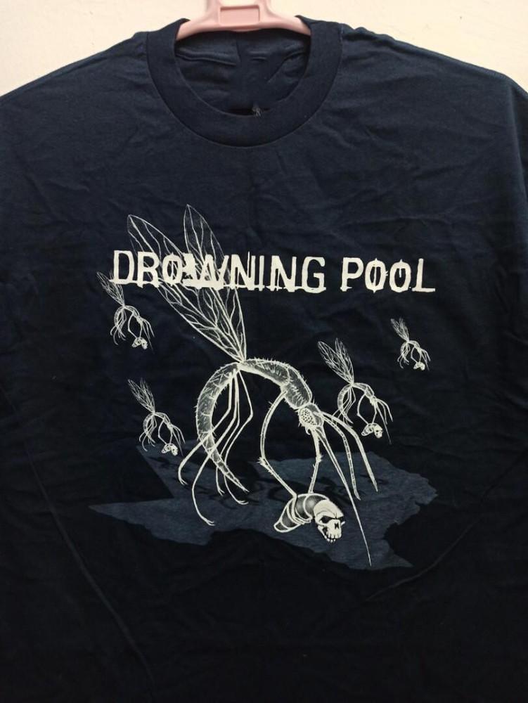 Колекція Drowning Pool Футболка з комаром Бавовняна Всі розміри від S до 5XL Унісекс Футболка XXXL
Колекція Drowning Pool Футболка з комаром Бавовняна Всі розміри від S до 5XL Унісекс Футболка XXXL