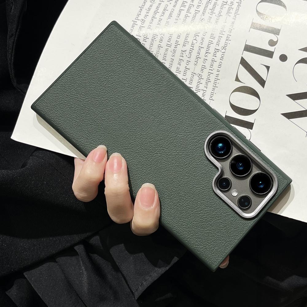 Luxury Matte Plain Leather Phone Case for Samsung Galaxy S24 Plus S22 S23 Ultra Metal Lens Ring Shockproof Protective Back Cover For Samsung S22Ultra
Luxury Matte Plain Leather Phone Case for Samsung Galaxy S24 Plus S22 S23 Ultra Metal Lens Ring Shockproof Protective Back Cover For Samsung S22Ultra