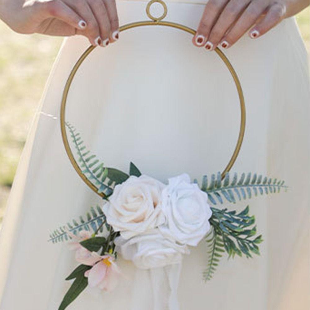 Romantic Artificial Garland Metal Ring Fake Flower Bridesmaid Floral Hoop Wreath Bridal Shower
Romantic Artificial Garland Metal Ring Fake Flower Bridesmaid Floral Hoop Wreath Bridal Shower