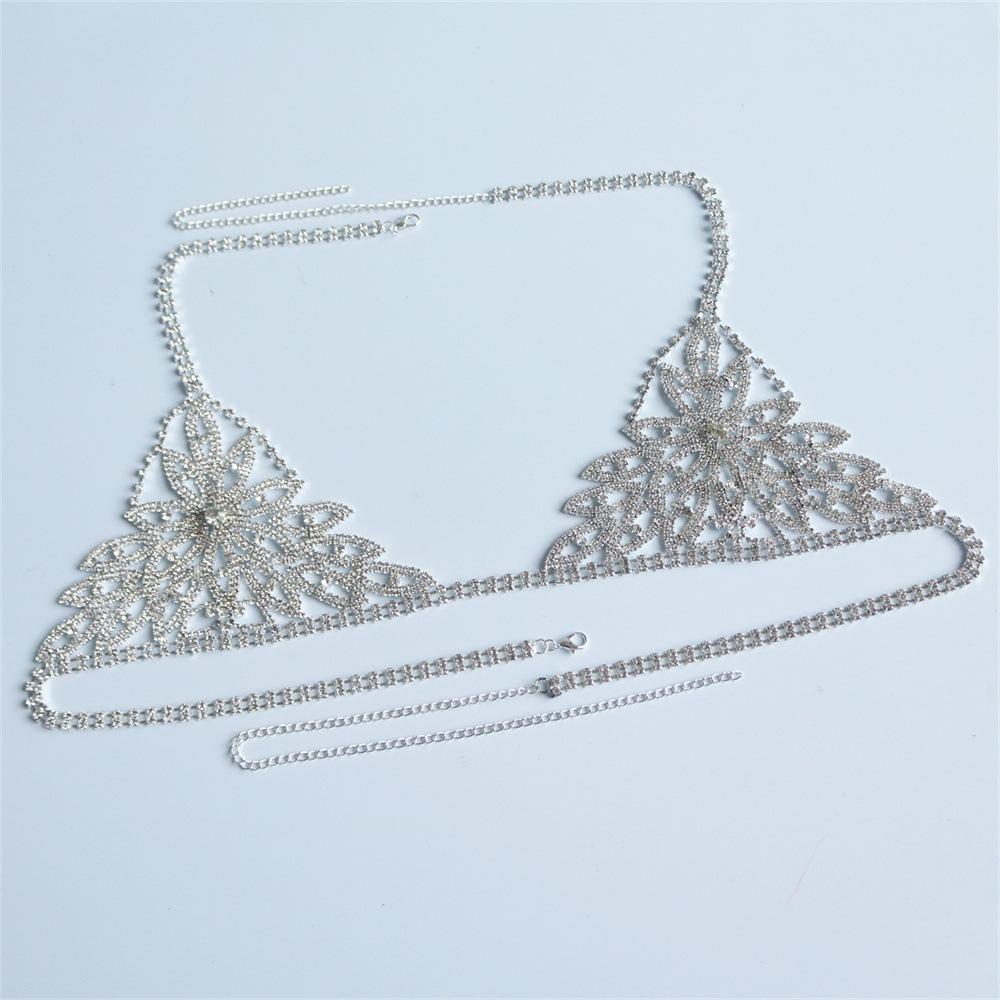 European And American Fashion Jewelry New Bikini Crystal Rhinestone Sexy Breast Chain Trendy Girl Flower Diamond Body Chain срібний
European And American Fashion Jewelry New Bikini Crystal Rhinestone Sexy Breast Chain Trendy Girl Flower Diamond Body Chain срібний