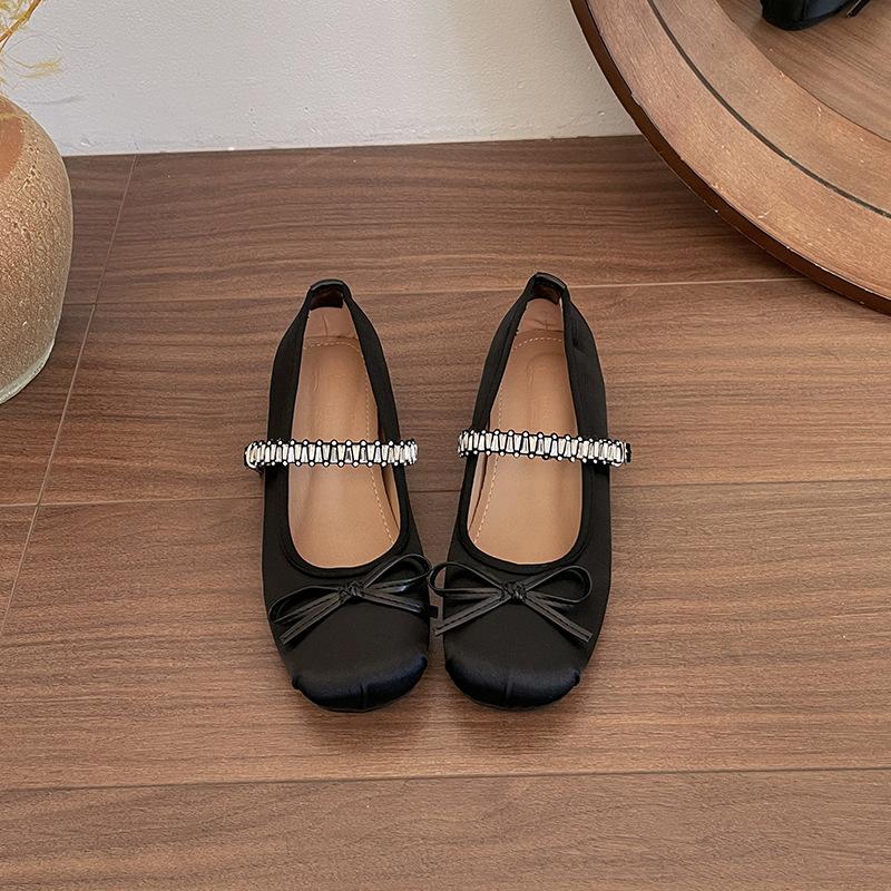 Silver Mary Jane Ballet Flats for Women Slip-On Shoes Rhinestone Ankle Strap Bow Detail Comfortable Wedges Casual Pumps Size 35 39 чорний
Silver Mary Jane Ballet Flats for Women Slip-On Shoes Rhinestone Ankle Strap Bow Detail Comfortable Wedges Casual Pumps Size 35 39 чорний
