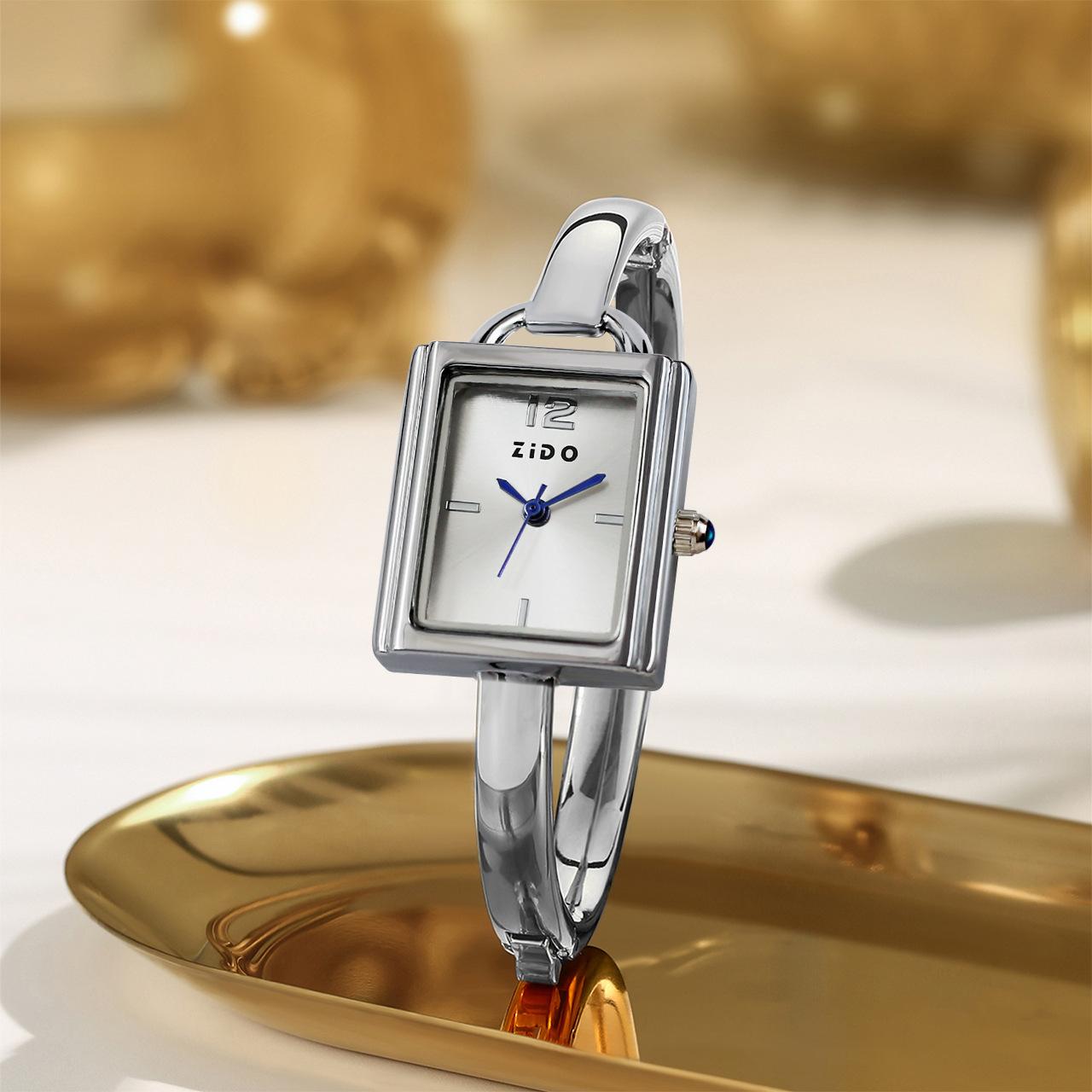 Watch women s square retro niche women s watch light luxury live broadcast explosive watch women s bracelet watch bare watch
Watch women s square retro niche women s watch light luxury live broadcast explosive watch women s bracelet watch bare watch