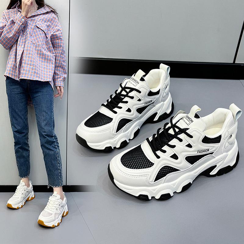 Daddy shoes girl 2025 spring new trend Korean version of Internet celebrity running shoes platform breathable casual sports women s shoes 36 чёрный
Daddy shoes girl 2025 spring new trend Korean version of Internet celebrity running shoes platform breathable casual sports women s shoes 36 чёрный