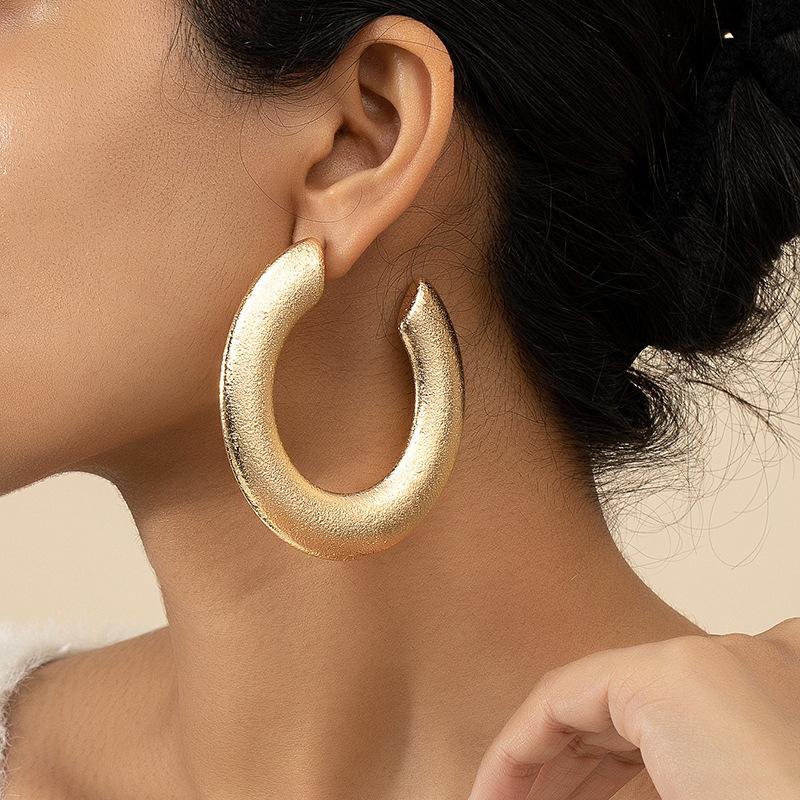 C-shaped Temperament, Personalized Earrings, Cool And Trendy, Exaggerated Earrings, Gold Earrings, Elf Girl
C-shaped Temperament, Personalized Earrings, Cool And Trendy, Exaggerated Earrings, Gold Earrings, Elf Girl
