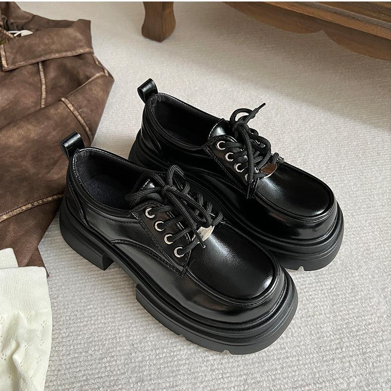 Универсальная юбка, черная платформа, туфли Мэри Джейн из кожи, женские, новинка 2025 года, туфли на толстом каблуке в стиле ретро с круглым носком 39
Универсальная юбка, черная платформа, туфли Мэри Джейн из кожи, женские, новинка 2025 года, туфли на толстом каблуке в стиле ретро с круглым носком 39