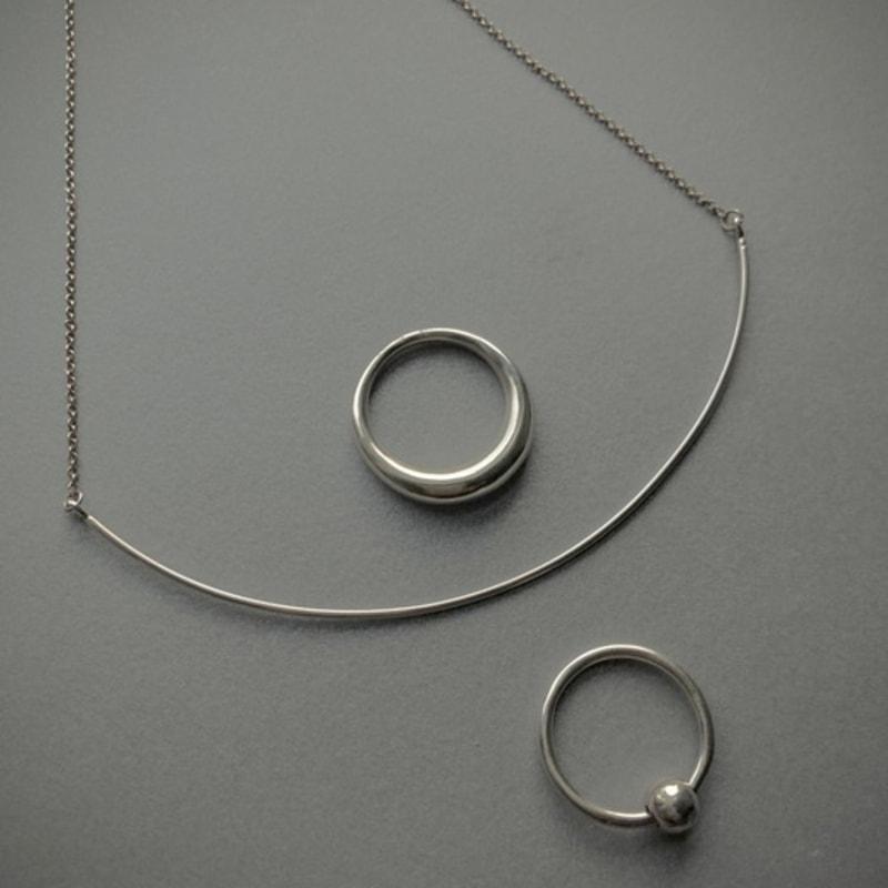 SUZURAN embient swing necklace_ Ambient swing silver necklace 40cm
SUZURAN embient swing necklace_ Ambient swing silver necklace 40cm