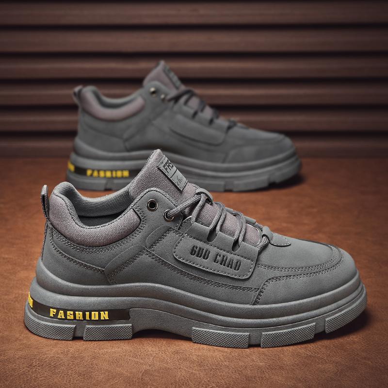 Martin boots men s high-top leather boots 2025 autumn and winter casual tooling shoes men s trendy shoes British style new men s shoes 44
Martin boots men s high-top leather boots 2025 autumn and winter casual tooling shoes men s trendy shoes British style new men s shoes 44