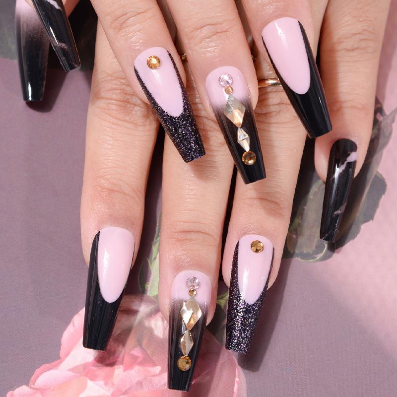Wearing Long Nail Patches, Finished Black Gold Diamond Inlaid Fake Nails, Nail Art Patches, Gradient Black French Nail Patches
Wearing Long Nail Patches, Finished Black Gold Diamond Inlaid Fake Nails, Nail Art Patches, Gradient Black French Nail Patches