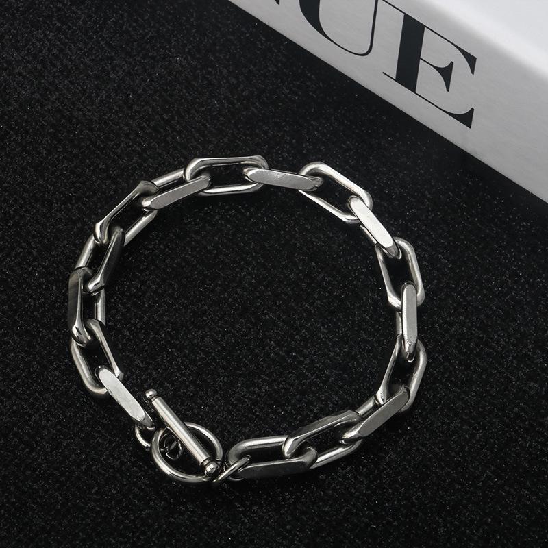 Stainless Steel Rectangle OT Buckle Hip Hop Titanium Steel Unisex One-Word Bracelet 21cm Chain Length
Stainless Steel Rectangle OT Buckle Hip Hop Titanium Steel Unisex One-Word Bracelet 21cm Chain Length