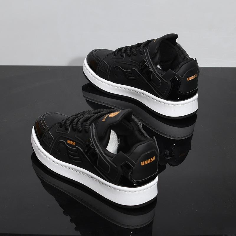 Autumn and winter new thick-soled black shoes board shoes inner height increase sports leisure moral training shoes tide 21 35
Autumn and winter new thick-soled black shoes board shoes inner height increase sports leisure moral training shoes tide 21 35