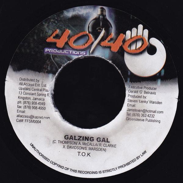 7inch Record T.O.K. / DESPERADO - Galzing Gal / Desperado FFSM0004 40/40 Productio 2002 Jamaica Reggae, Ska & Dub Used
7inch Record T.O.K. / DESPERADO - Galzing Gal / Desperado FFSM0004 40/40 Productio 2002 Jamaica Reggae, Ska & Dub Used