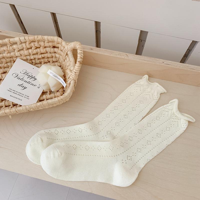 5pair Spring And Summer Mesh Socks Children S Solid Color Japanese Style Simple Mid-Tube Cotton Socks Curled Women S Socks One size fits all молоко, білий колір
5pair Spring And Summer Mesh Socks Children S Solid Color Japanese Style Simple Mid-Tube Cotton Socks Curled Women S Socks One size fits all молоко, білий колір