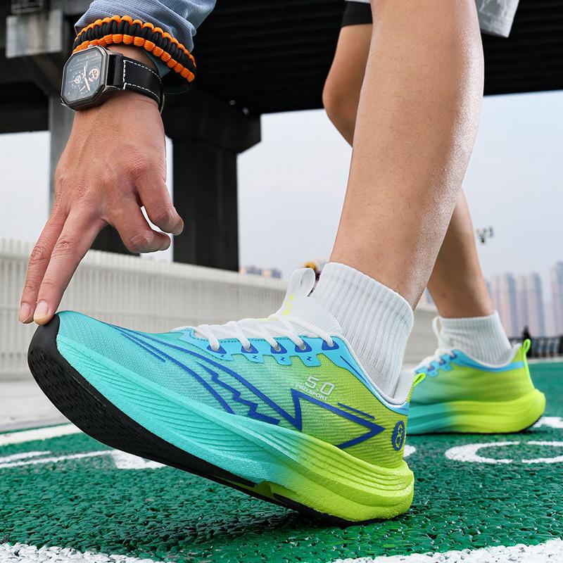 Popcorn soft sole carbon board running breathable lightweight deodorant mesh shoes couple shoes non-slip sneakers 34 зелений
Popcorn soft sole carbon board running breathable lightweight deodorant mesh shoes couple shoes non-slip sneakers 34 зелений
