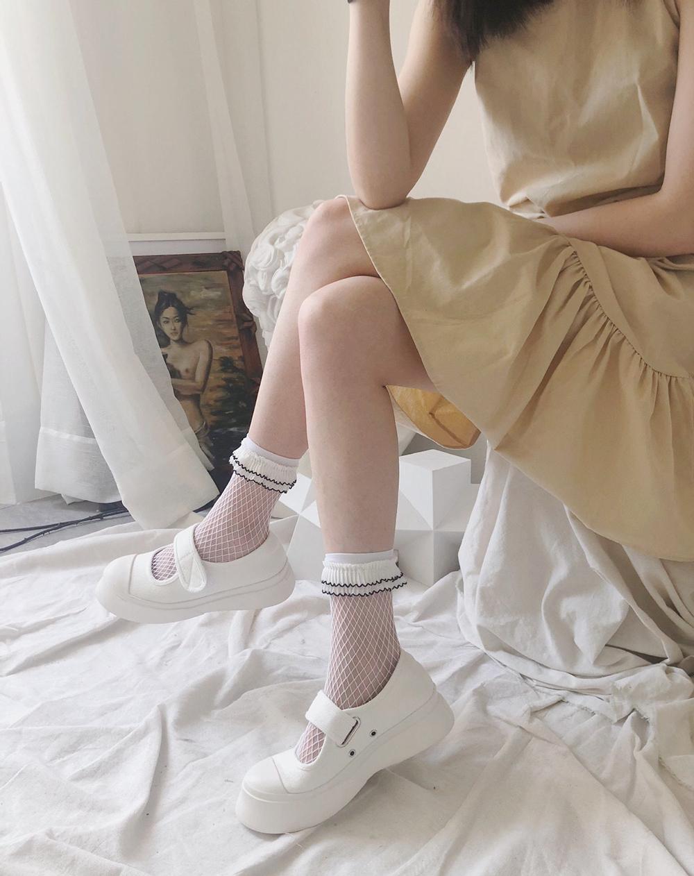 Breathable Sweet Elastic Girl Soft Ruffles Fishnet Socks Women Socks Hosiery Lace Mesh Socks
Breathable Sweet Elastic Girl Soft Ruffles Fishnet Socks Women Socks Hosiery Lace Mesh Socks