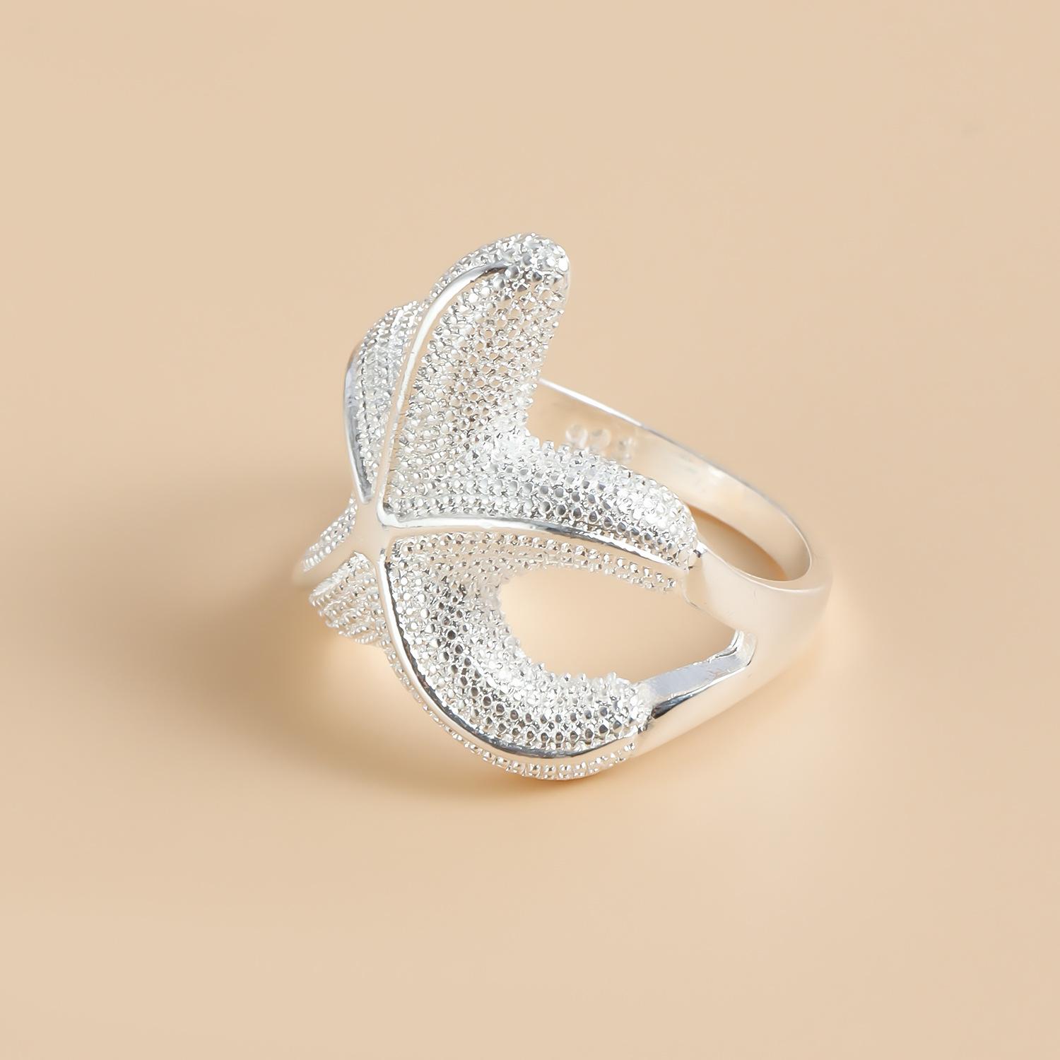 Funny Cute Starfish Rings for Women Men Gold Color Plated Rings Summer Vacation Ocean Breeze Starfish Jewelry Accessories
Funny Cute Starfish Rings for Women Men Gold Color Plated Rings Summer Vacation Ocean Breeze Starfish Jewelry Accessories