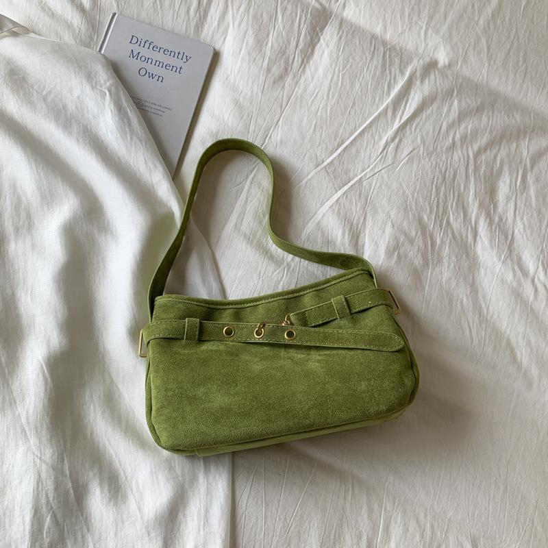 2025 autumn and winter new retro premium grinding tote bag large capacity commuter underarm shoulder bag зелёный
2025 autumn and winter new retro premium grinding tote bag large capacity commuter underarm shoulder bag зелёный