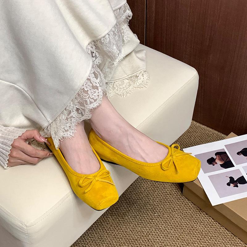 French inner height increase square head commuting single shoes women s 2025 new light mouth bow retro ladyshoes 35
French inner height increase square head commuting single shoes women s 2025 new light mouth bow retro ladyshoes 35