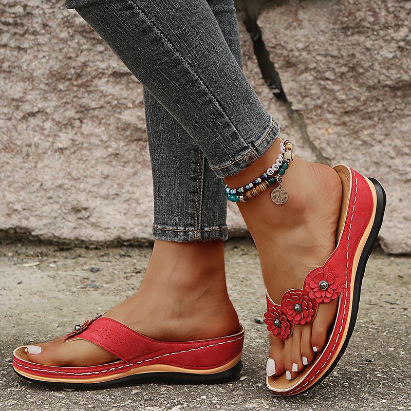 Wedge heel retro flower super comfortable round head slippers casual women s sandals flip-flops 35 красный
Wedge heel retro flower super comfortable round head slippers casual women s sandals flip-flops 35 красный
