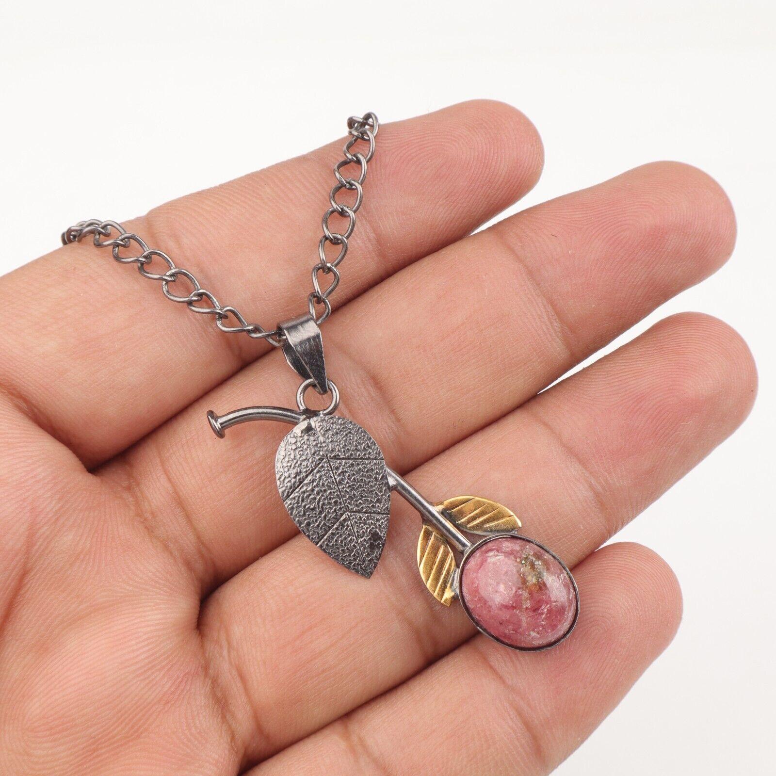 Natural Pink/Black Rhodonite Pendant 925 Sterling Silver Handmade Jewelry 1.69 PP-55-33
Natural Pink/Black Rhodonite Pendant 925 Sterling Silver Handmade Jewelry 1.69 PP-55-33