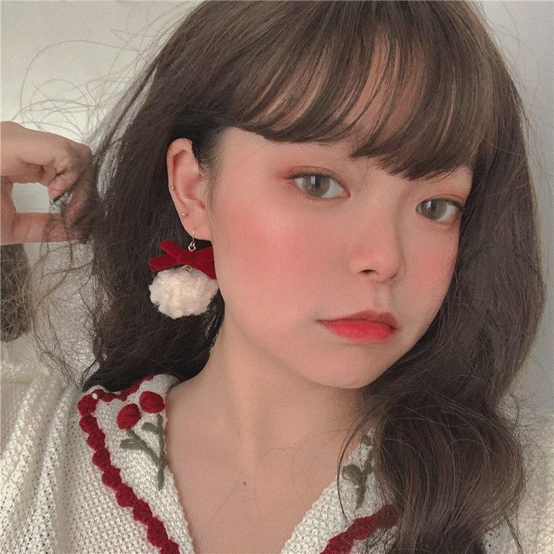 Wine red velvet bow lamb hairball earrings earclips autumn and winter new trendy Korean temperament cute plush stud earrings
Wine red velvet bow lamb hairball earrings earclips autumn and winter new trendy Korean temperament cute plush stud earrings
