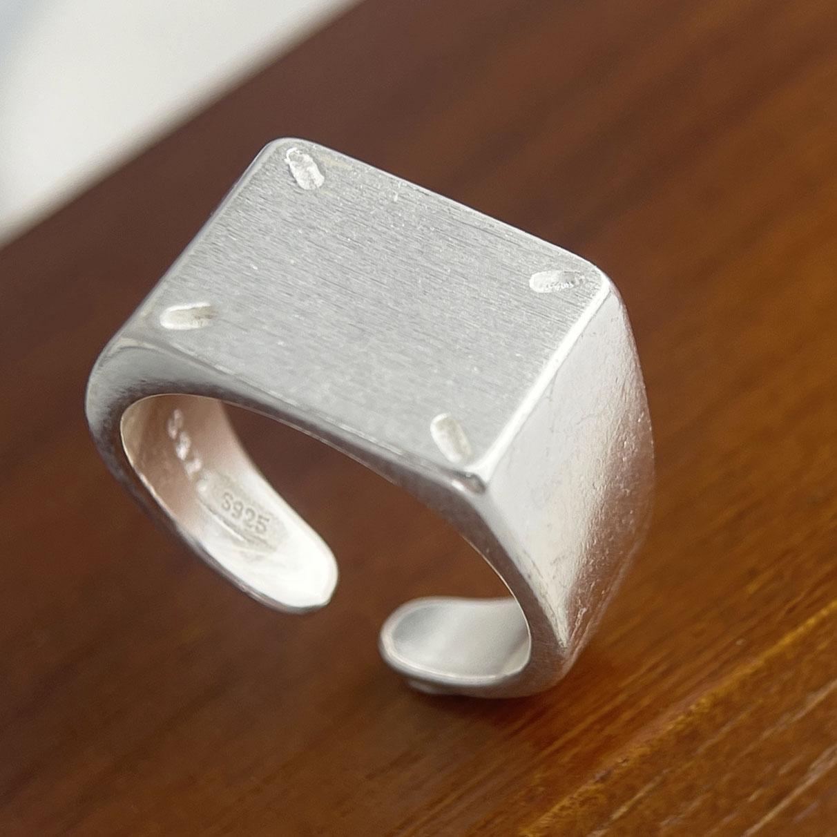 925 Sterling Silver Rings for Women Couple Minimalist Handmade Simple Square Shinning Ring Fine Jewelry Gift Prevent Allergy resizable
925 Sterling Silver Rings for Women Couple Minimalist Handmade Simple Square Shinning Ring Fine Jewelry Gift Prevent Allergy resizable