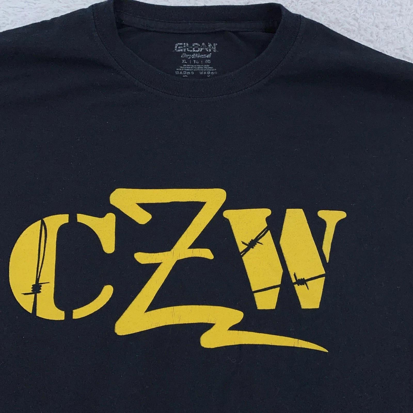 CZW Combat Zone Wrestling Shirt Mens L/XL Cage of Death XVII 2015 Graphic Tee S
CZW Combat Zone Wrestling Shirt Mens L/XL Cage of Death XVII 2015 Graphic Tee S